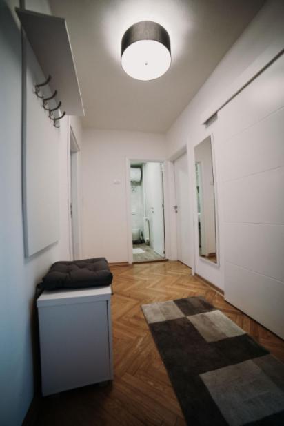 Modern Apartment Нови Сад Екстериор снимка